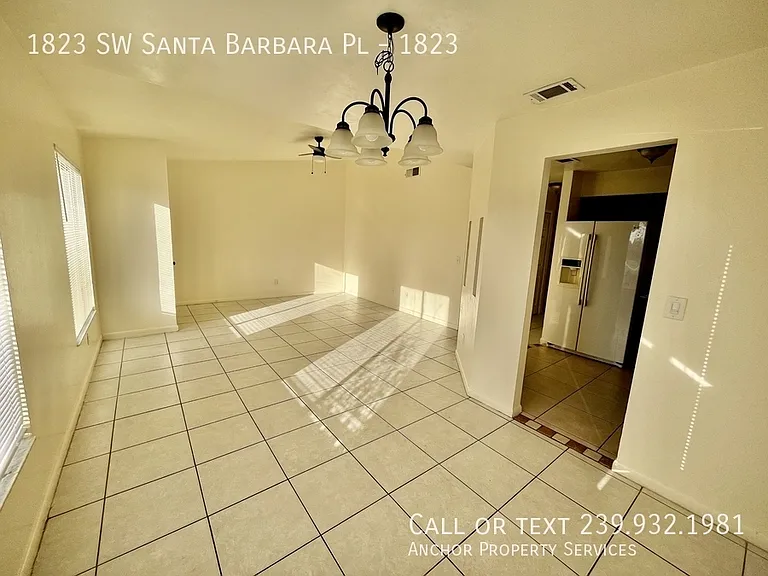1823 SW Santa Barbara Pl #1823 — Photo 5