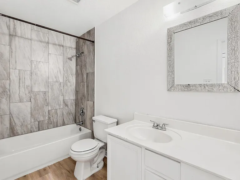 18 Anchorage Bay — Photo 23