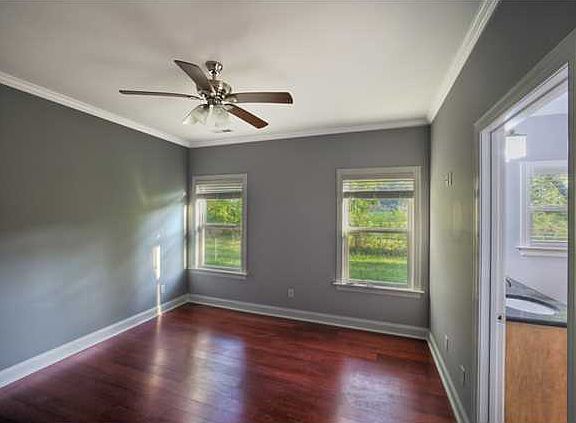 4th image of 8636 Old Lee Hwy