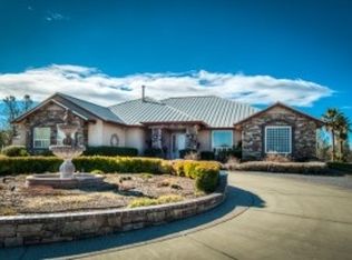 21065 Mars Ln, Redding, CA 96003