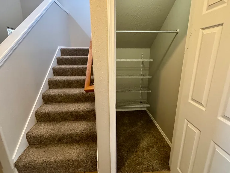 1103 N Missouri Dr — Photo 5
