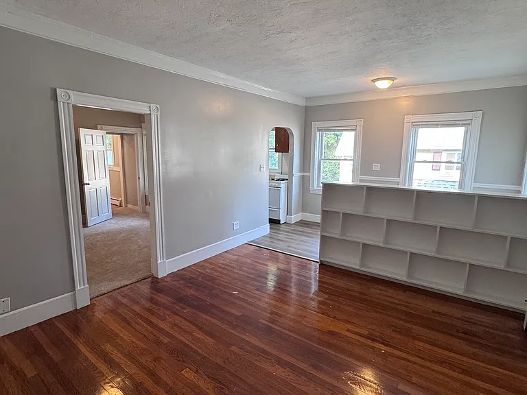 285 W Elm St #3 — Photo 11