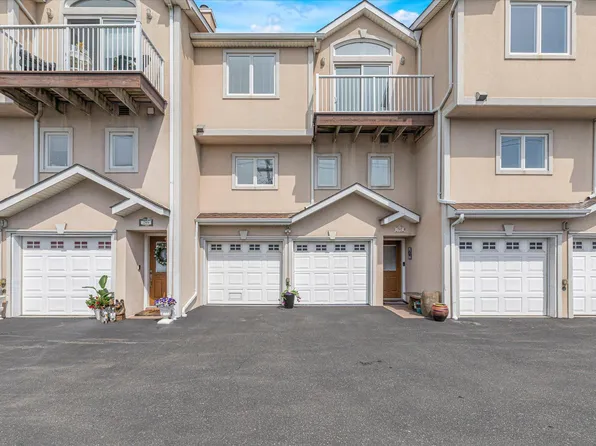 787 W Park Avenue W #787, Long Beach, NY 11561