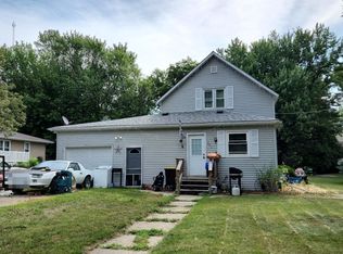 251 6th Ave NW, Wells, MN 56097