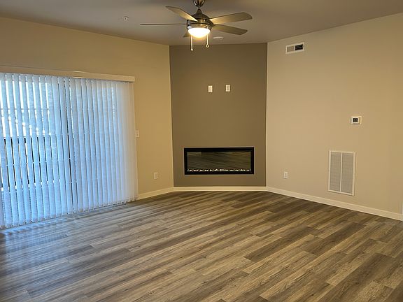 3rd image of 460 Kansas Ave Unit 7