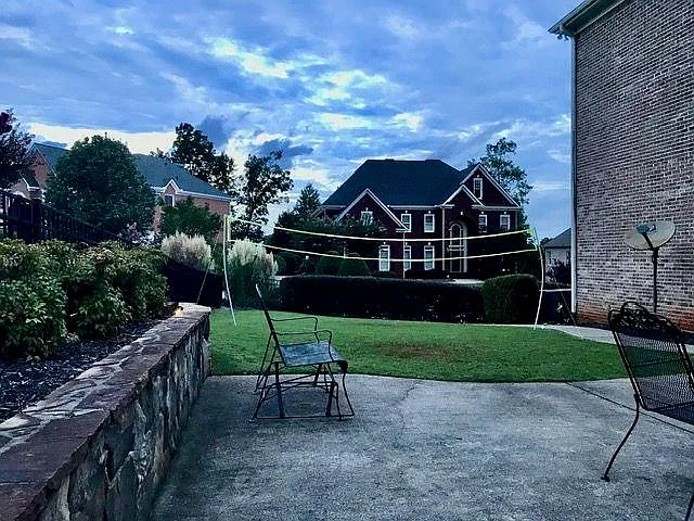 8910 Pinehurst Cv — Photo 12