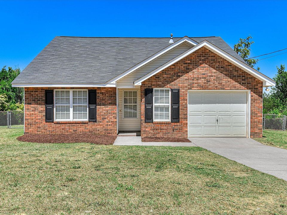 1st image of 2817 Cranbrook Drive