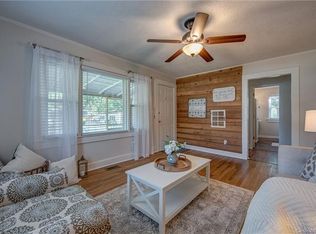 409 W Border St, Dallas, NC 28034