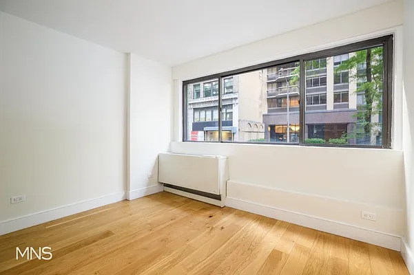 Rented by MNS Marketing | media 13