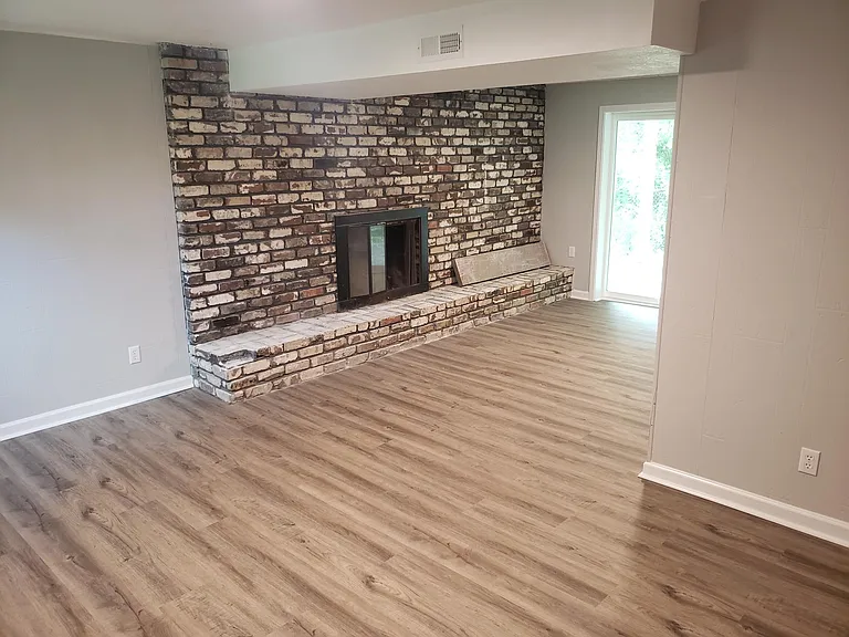 1410 Southfield Dr — Photo 18