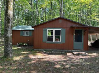 5349 Birch St, Gladwin, MI 48624