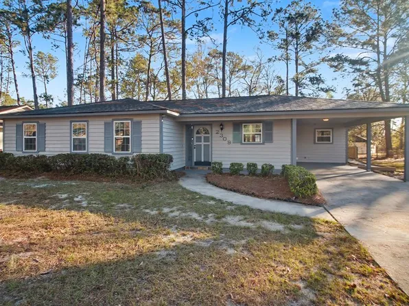2309 Camden Cir, Valdosta, GA 31602