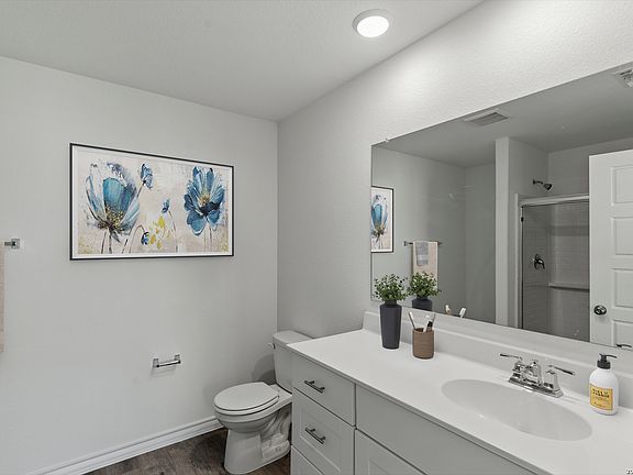 7th image of this home