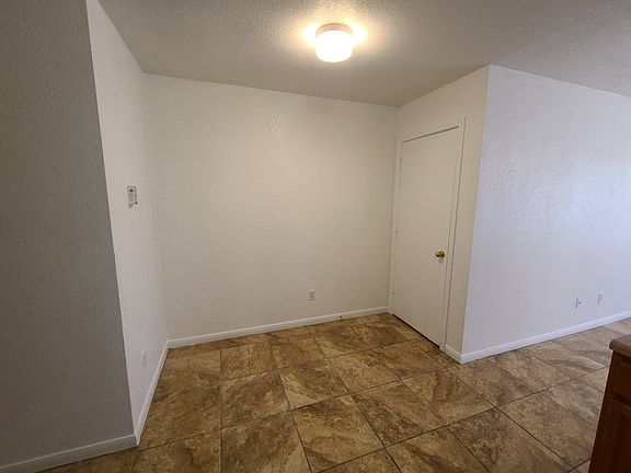 2nd image of 2802C Leroy Cir #C