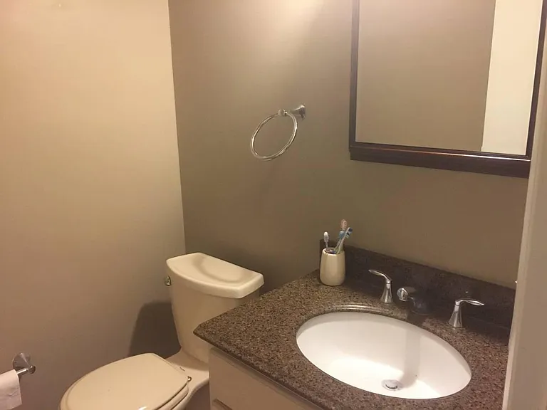 824 W Aaron Dr — Photo 15