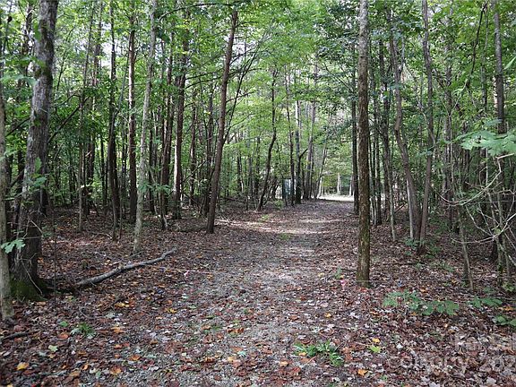 4th image of 3101 Beatty Rd