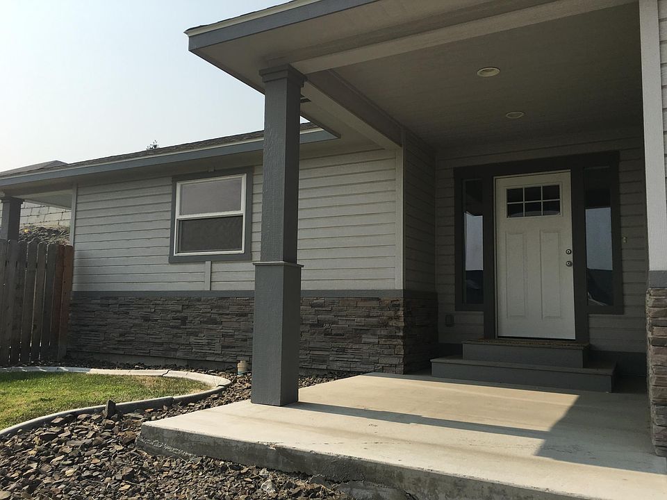 1st image of 1829 Nova Ln