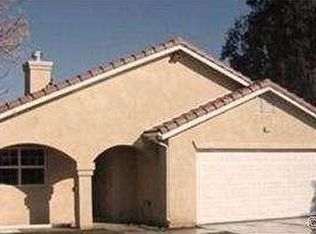 372 E 5th St, Perris, CA 92570