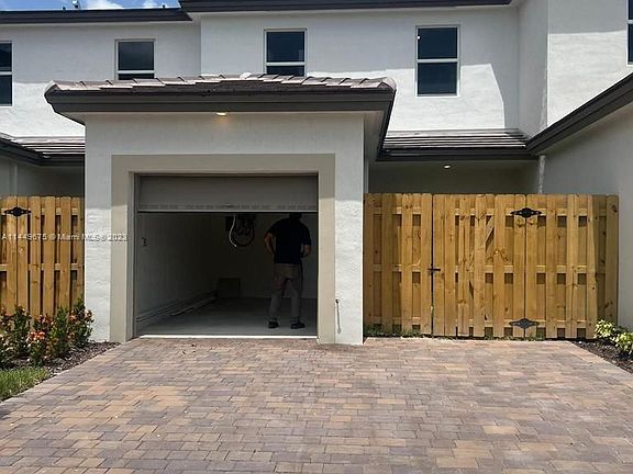 5th image of 26481 SW 148th Ave #0