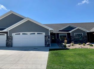 811 Colony Loop, Bismarck, ND 58503