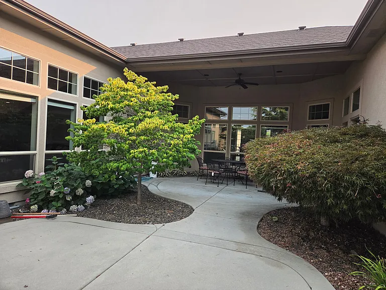 2612 E Lacewood Dr — Photo 17