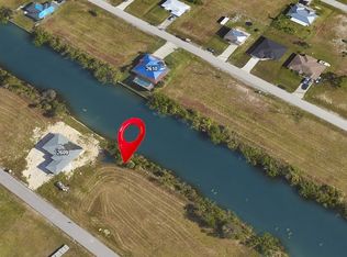 2605 NE 5th Pl, Cape Coral, FL 33909