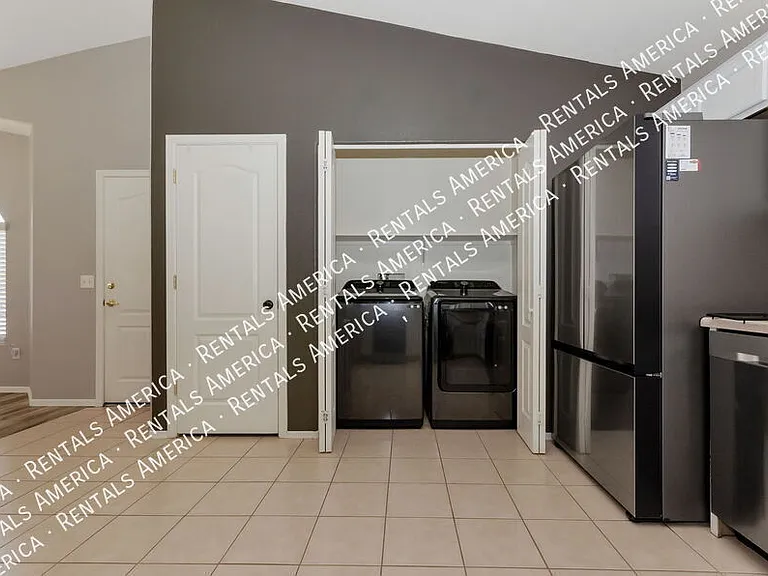 7796 S Sentinal Stone Dr — Photo 10