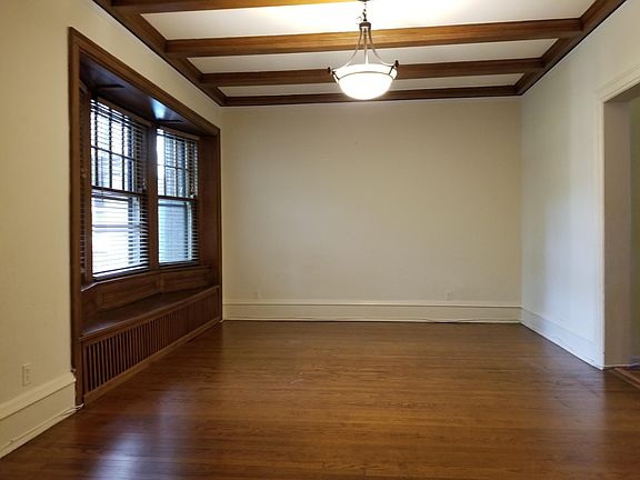 5th image of 1635 Hinman Ave #6