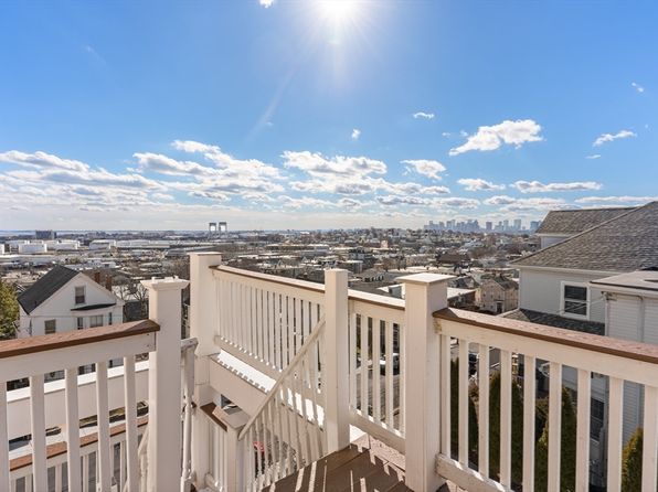 26 Willard St #2, Chelsea, MA 02150