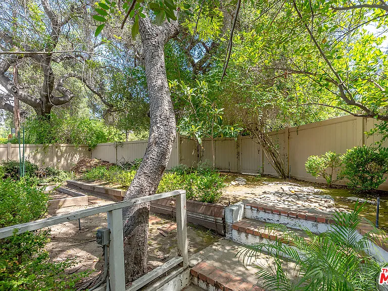 11410 Canton Dr — Photo 34