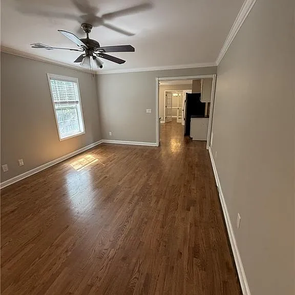944 Crossing Rock Dr — Photo 4