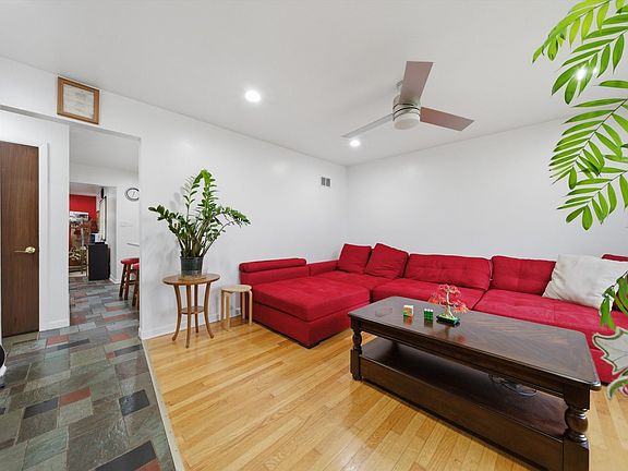4th image of 1 N Edward St