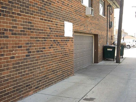 ALLEY