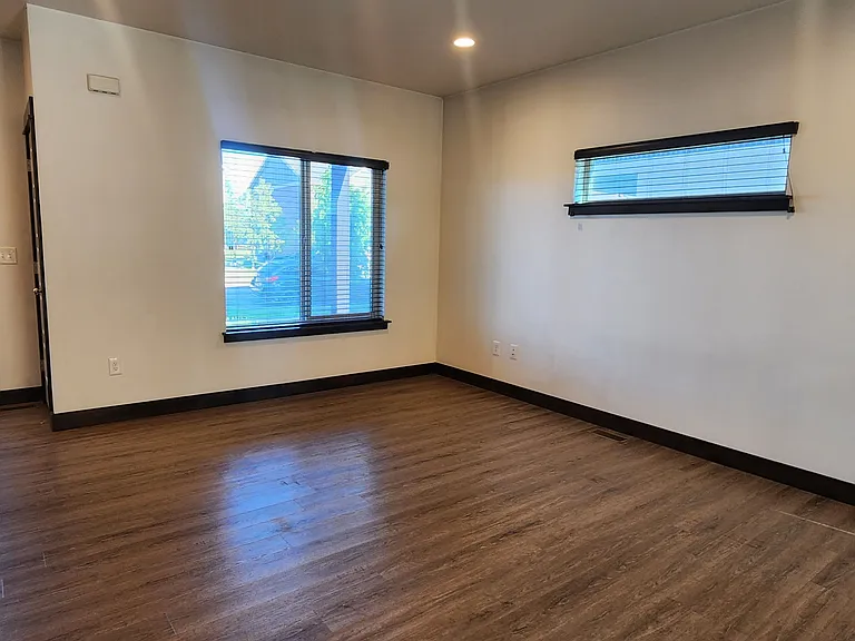 1002 Rosa Way #1 — Photo 6