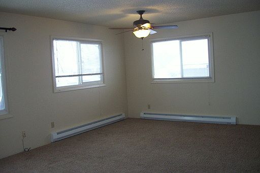 3rd image of 2411 55th St APT A