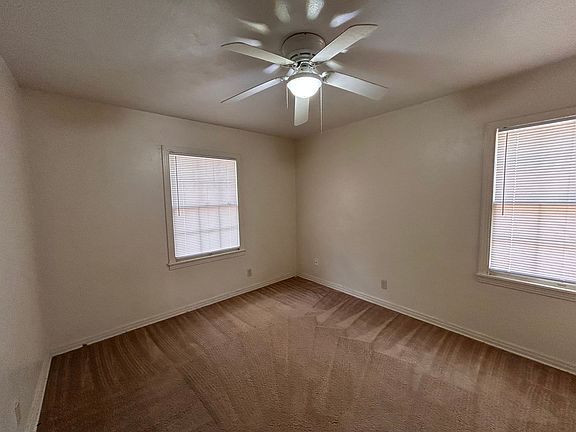 5th image of 1601 Elkins Ave