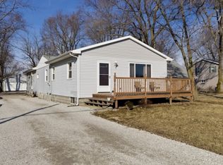 6628 E Firehouse Rd, Decatur, IL 62521