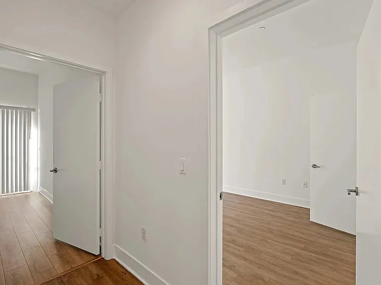 5308 Sepulveda Blvd — Photo 30
