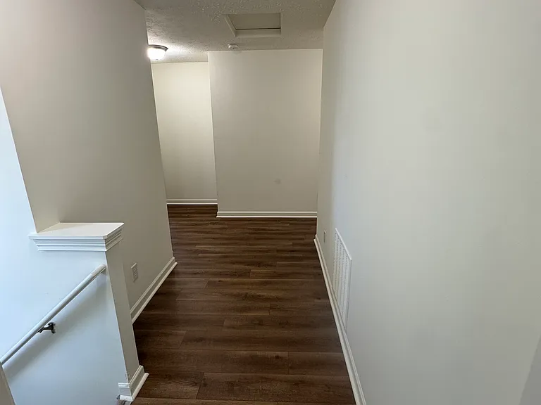 665 Bridgebend Run — Photo 5