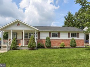 7 Stephen Rd, Camp Hill, PA 17011