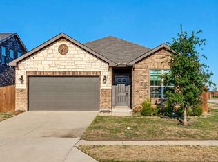 3825 S Courtney Ct, Forney, TX 75126