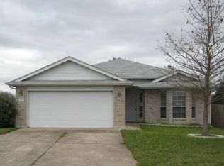 213 Valley Run Trl, Elgin, TX 78621