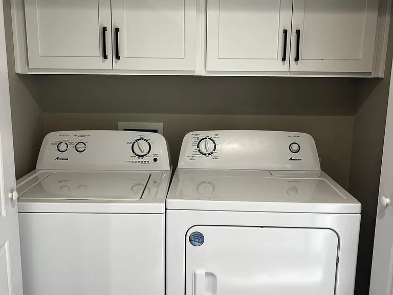 300 Turner Ct — Photo 25
