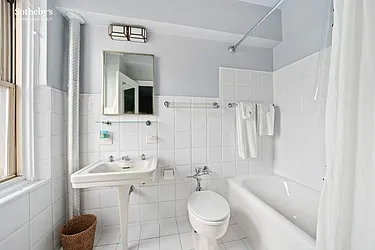 Rented by Sotheby's International Realty