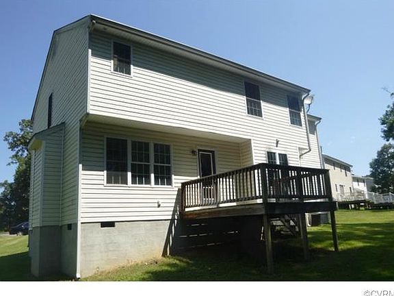 3rd image of 6713 Southbury Ct