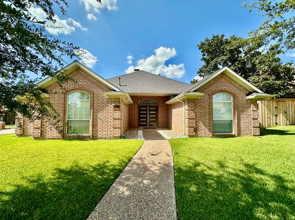 1301 Royal Palm Ln