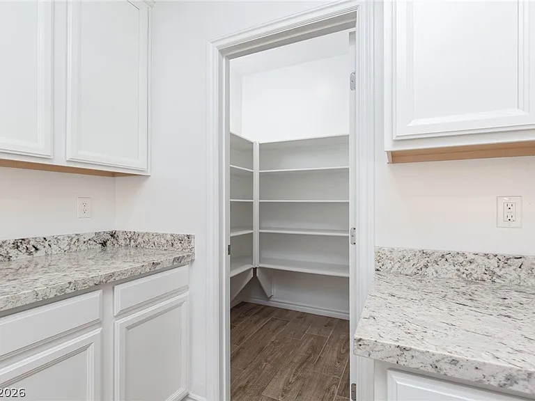 1639 Dire Wolf Ave — Photo 8