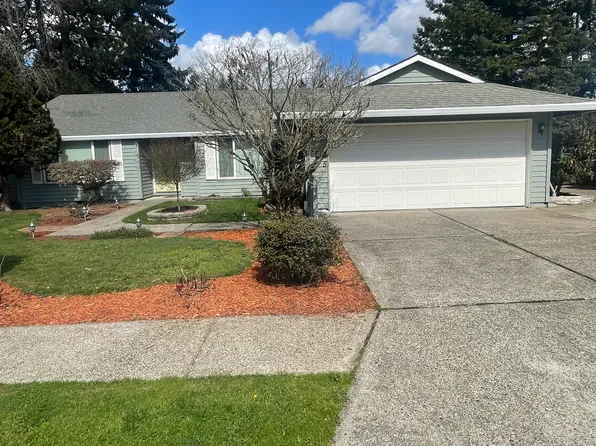 9875 SW Alsea Dr, Tualatin, OR 97062