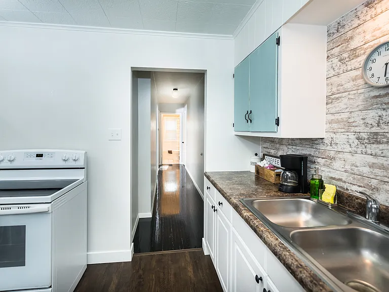 7102 Cedar Ave S — Photo 17