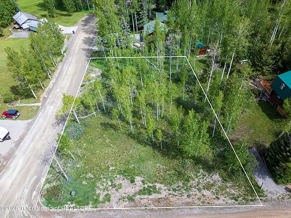 2nd image of 44 Green Canyon Dr